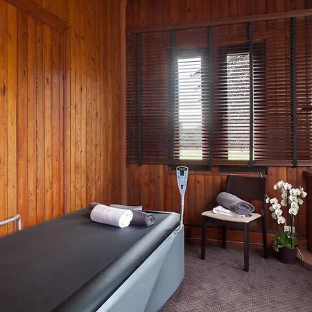 Le Pavillon De Gouffern 3*