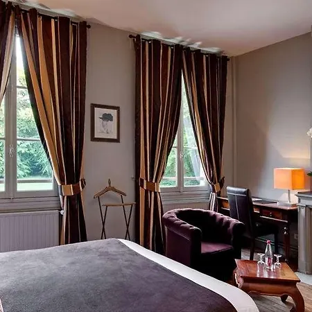 Le Pavillon De Gouffern 3*