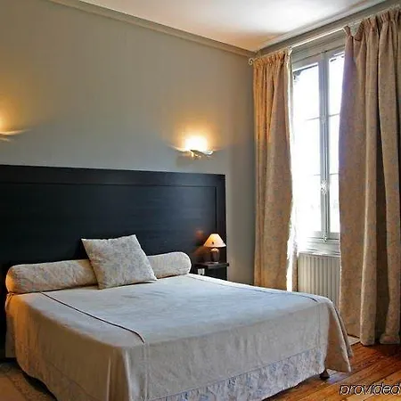 Hotel Le Pavillon De Gouffern Silli-en-Gouffern