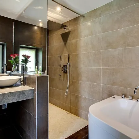 Szálloda Le Pavillon De Gouffern Silli-en-Gouffern