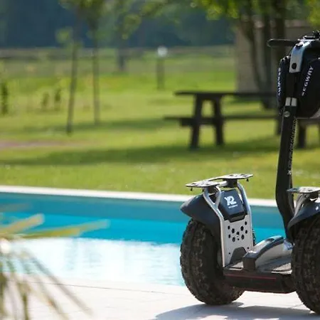 Szálloda Le Pavillon De Gouffern 3*