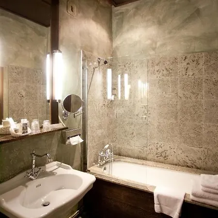 Szálloda Le Pavillon De Gouffern Silli-en-Gouffern