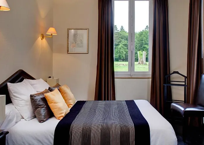 Le Pavillon De Gouffern 3*