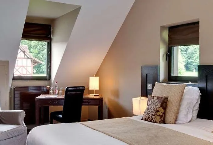 Le Pavillon De Gouffern Hotel