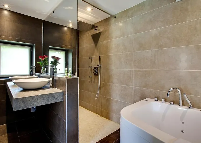 Hotel Le Pavillon De Gouffern Silli-en-Gouffern