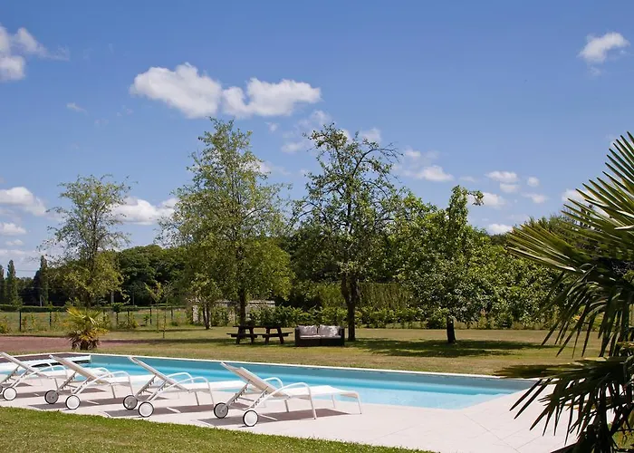 Le Pavillon De Gouffern Hotel Silli-en-Gouffern